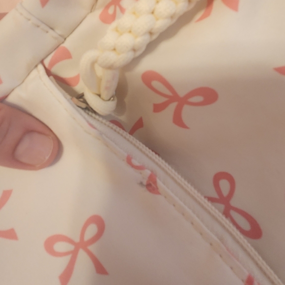 Pink Bow Pattern Backpack Set - Picture 3 of 6